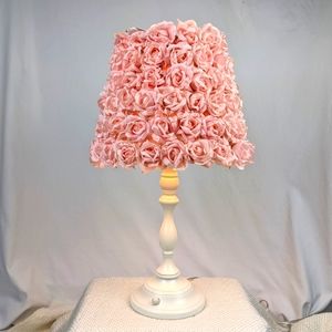 Like New Pottery Barn Kids Pink Rosette Lamp With White Base